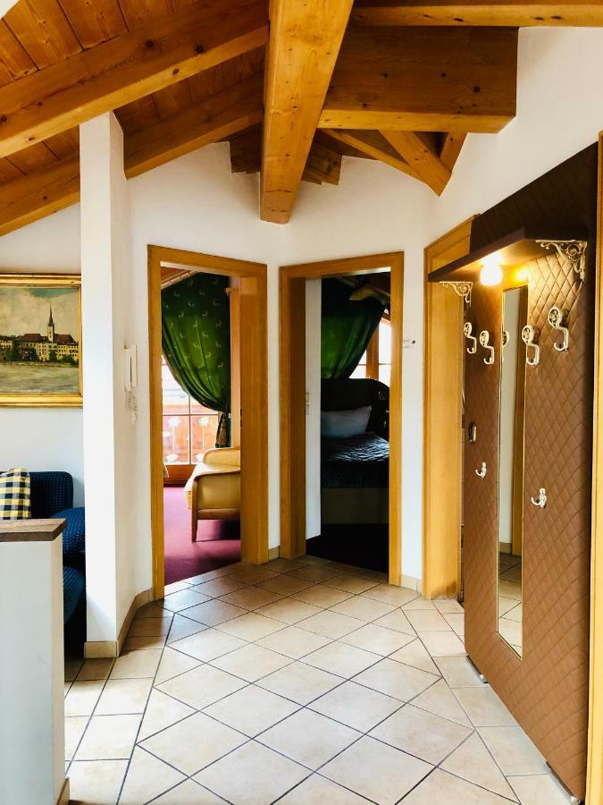 Golden Gapa Penthouse 1 Διαμέρισμα Γκάρμις-Παρτενκίρχεν Εξωτερικό φωτογραφία